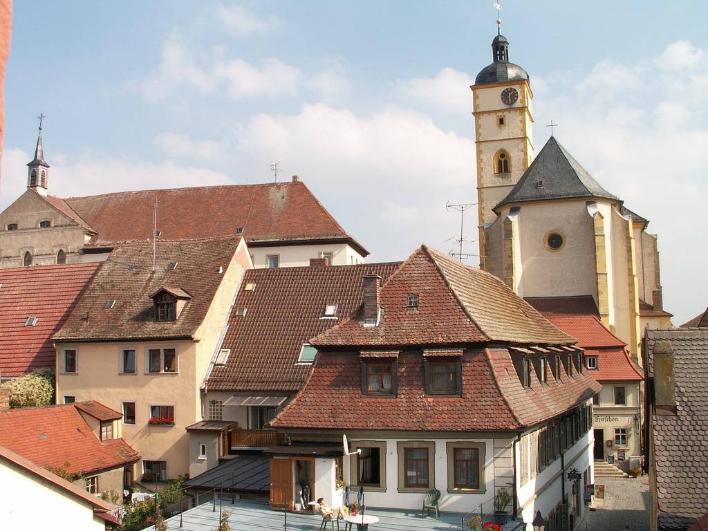 Akzent Hotel Am Bach Dettelbach Exterior photo